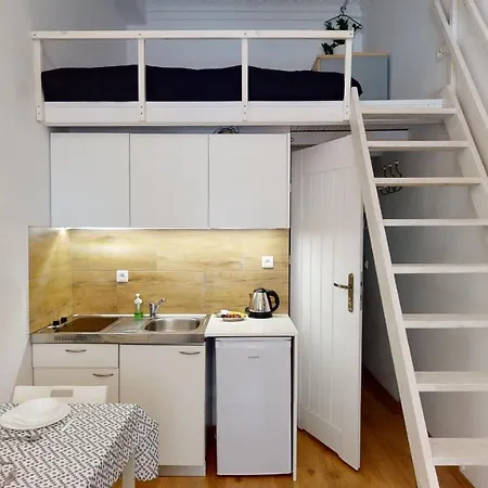 Studio Lofty Komuny Paryskiej 62